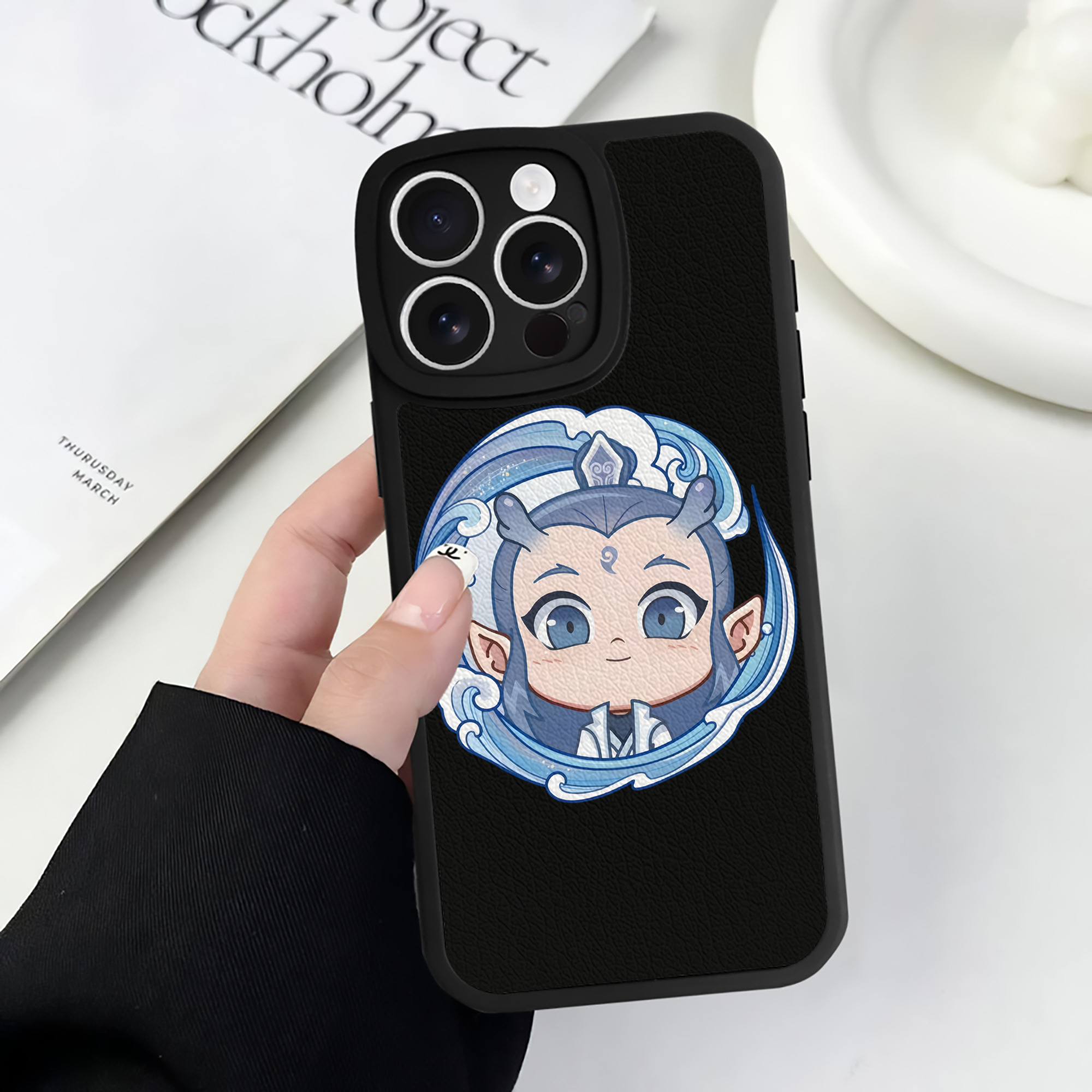 （画像用） Ne Zha 2 ナタ 魔童の大暴れ 【iPhone 16シリーズ対応】シリコンスマホケース（レザー調） 材質：シリコン
